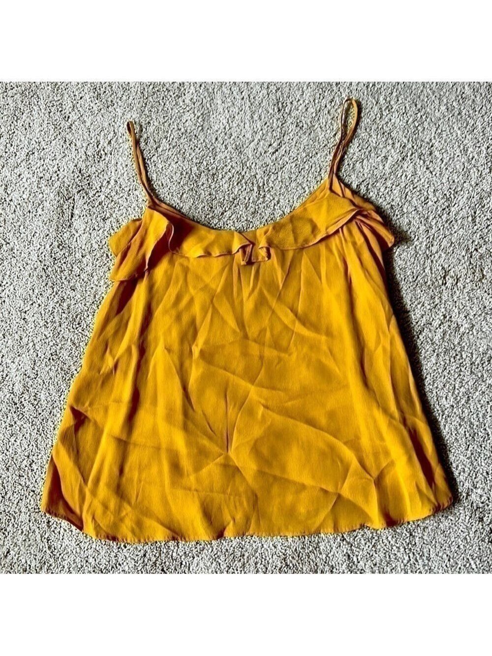 Women’s ruffle top silky tank. Size S
